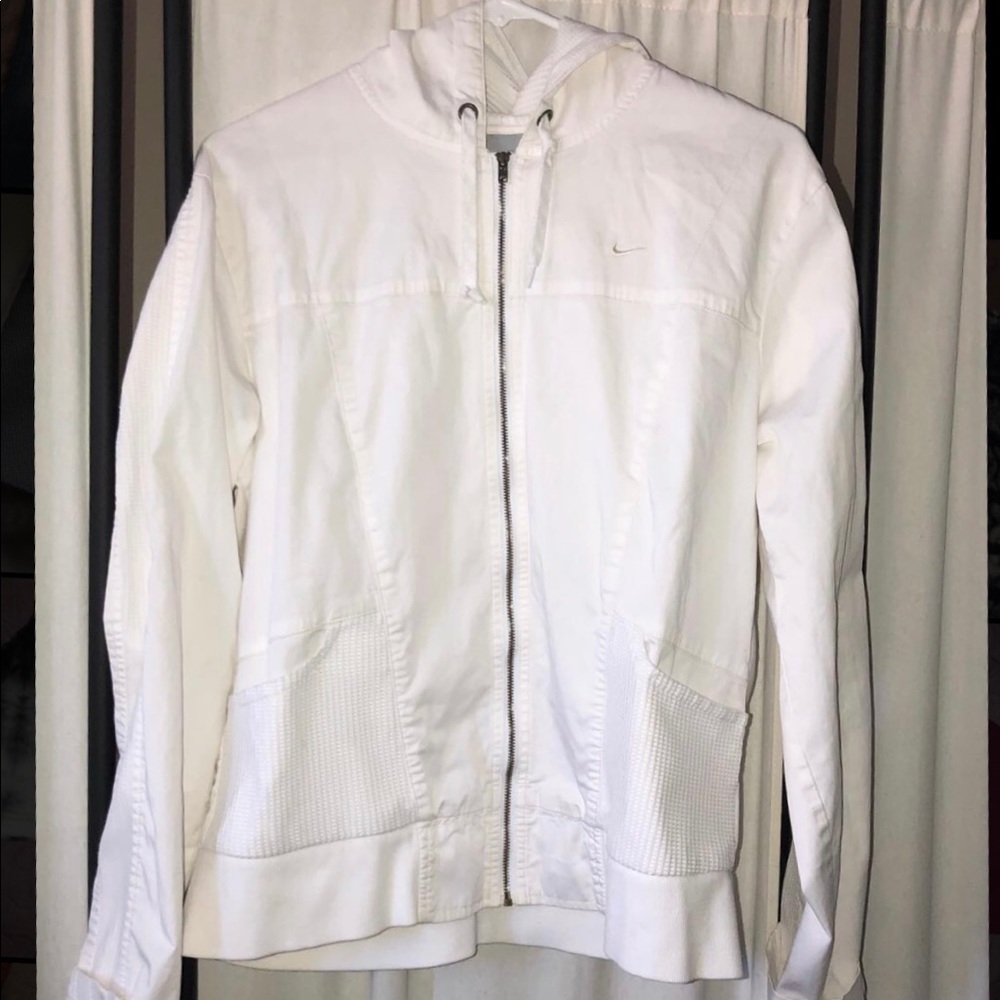 NIKE windbreaker